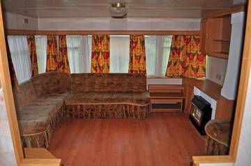 Фото номера Коттедж с 2 спальнями Кемпинги Campsite Leiputrija г. Адажи 5