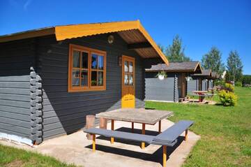 Фото номера Коттедж (для 8 взрослых) Кемпинги Campsite Leiputrija г. Адажи 4