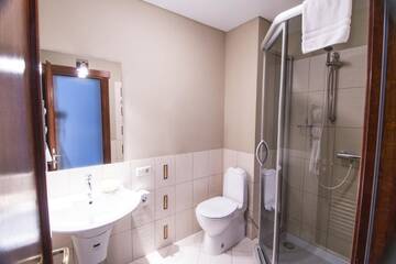 Фото номера Семейный номер Отель Port Hotel г. Адажи 7